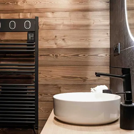Le Refuge Secret Cosy Avec Garage Apartment